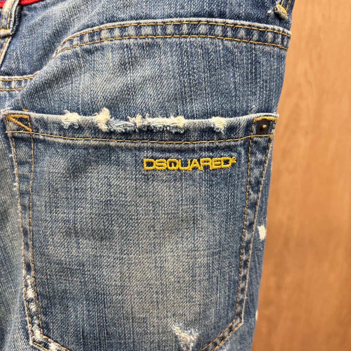 디스퀘어드 2 데님 팬츠 빈티지 디스트로이드 레인보우 밴딩 디테일 블루 상품이미지8