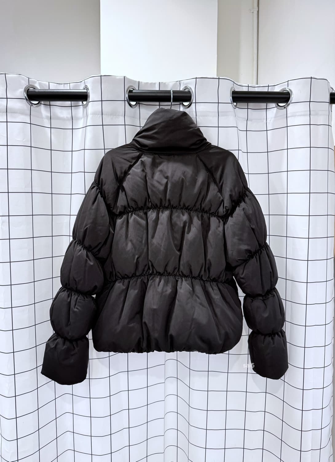 나이키 신세틱 여성 셔링 패딩 상품이미지3