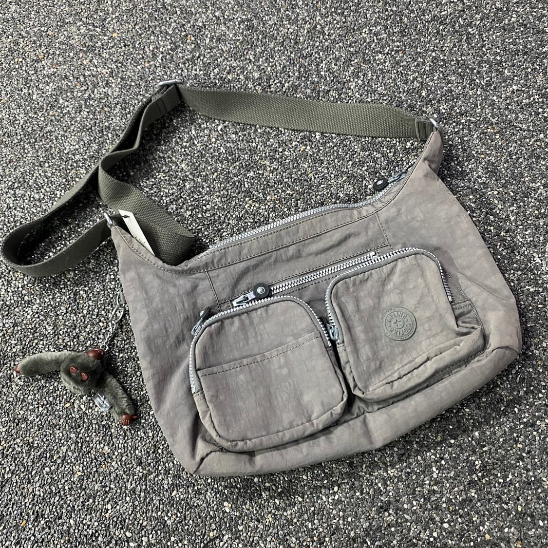 키플링 키링 그레이 크로스백 B4265 상품이미지1