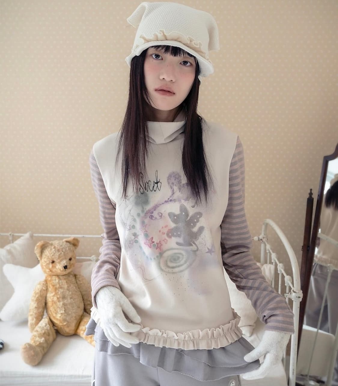 허그유어스킨 드로잉 프릴 폴라 탑  상품이미지1