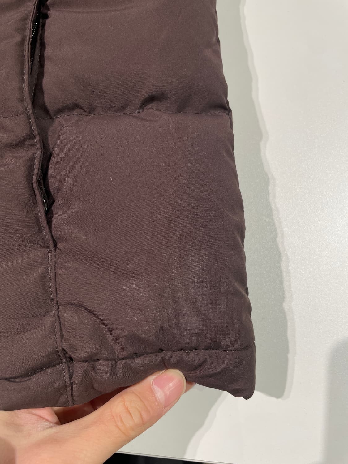 엘엘빈 브라운 미니멀 구스 다운 퍽스 퍼 베스트 상품이미지8