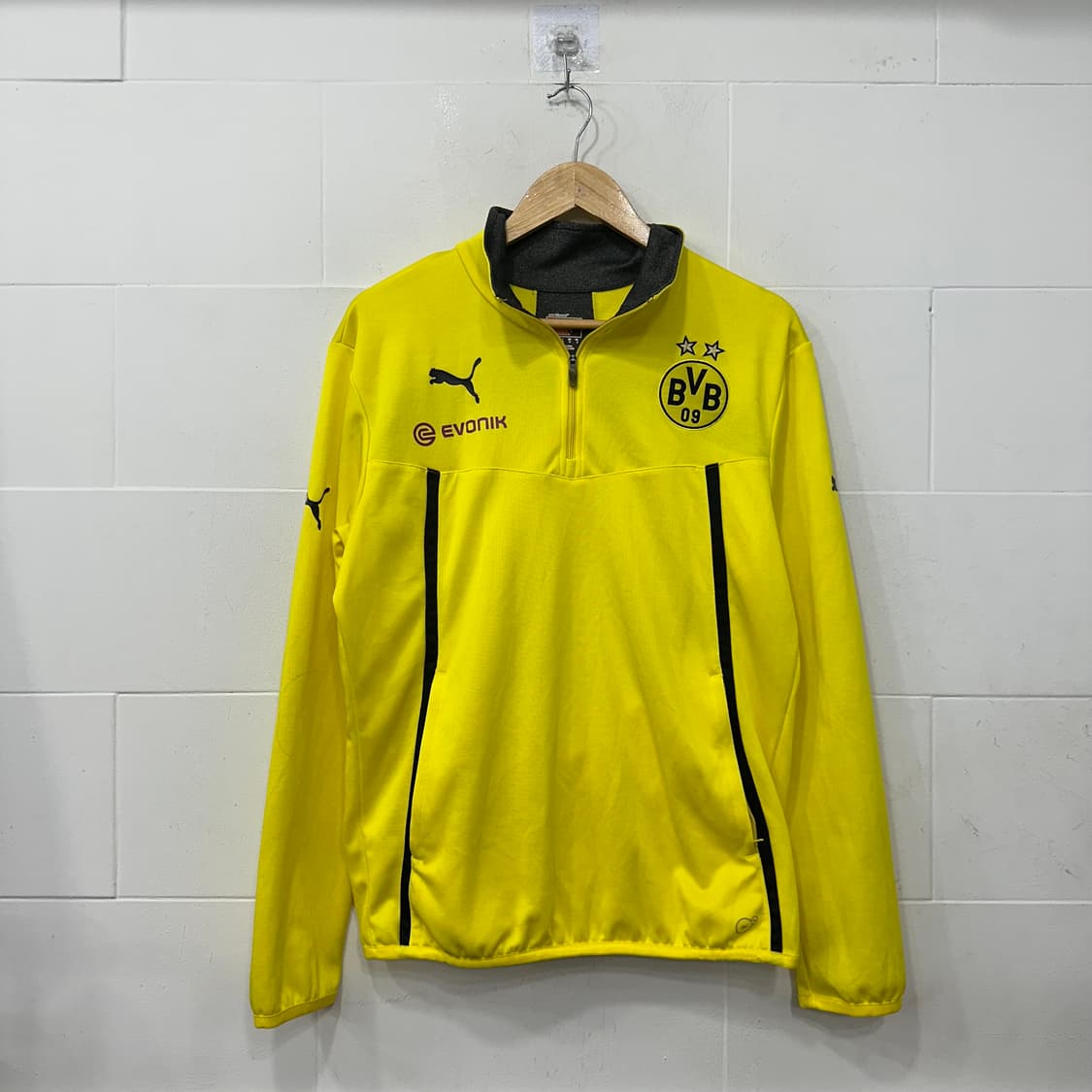 퓨마 도르트문트 반집업 져지 상품이미지1