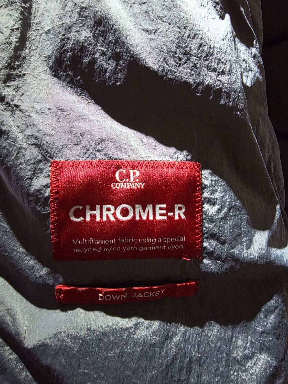새상품) cp컴퍼니 크롬r 패딩 상품이미지6