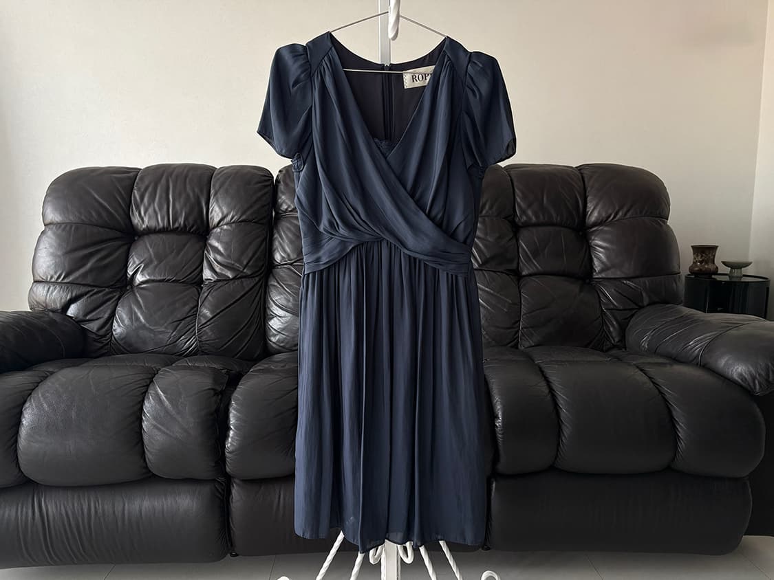 soft drape wrap midi dress 상품이미지1