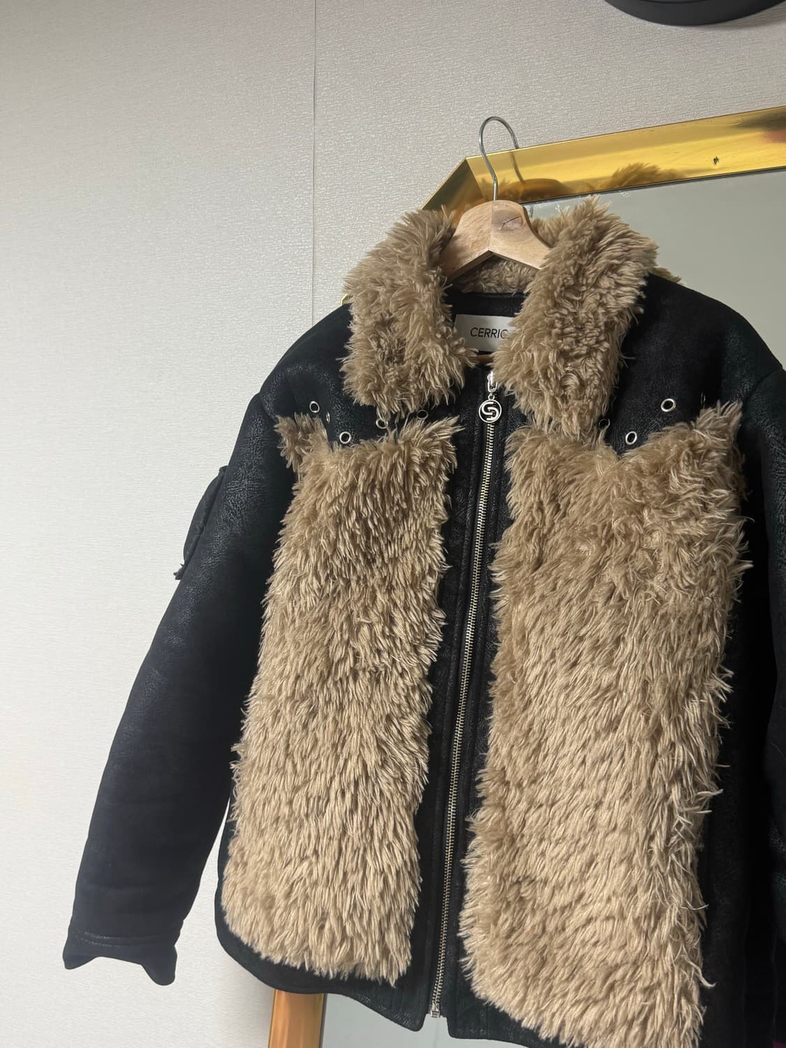 세릭  무스탕 상품이미지1