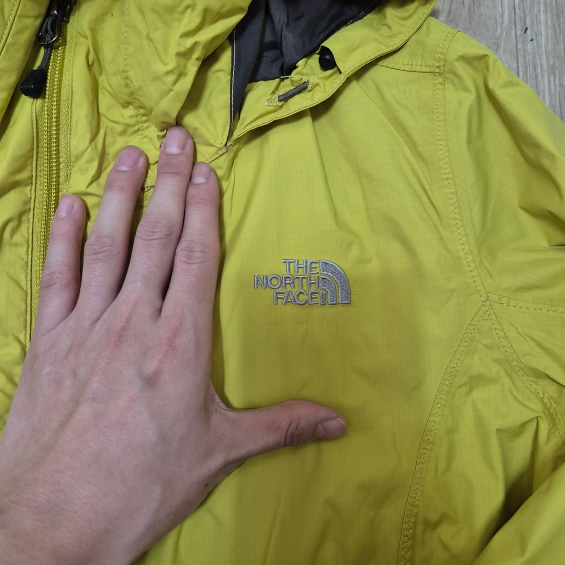 노스페이스 여성 하이벤트 바람막이 자켓 상품이미지4