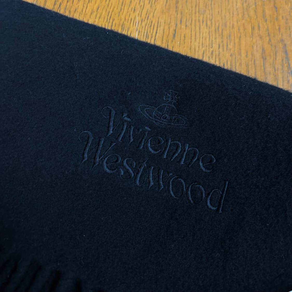 Vivienne Westwood embroidered Muffler 상품이미지2