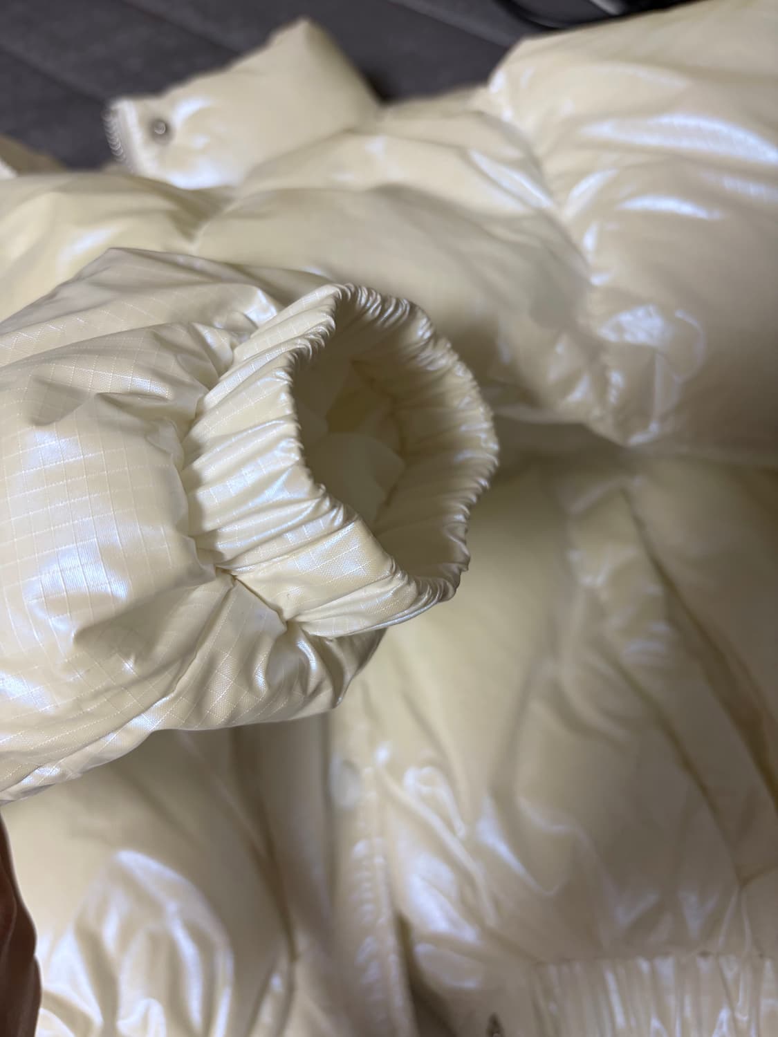 카키포인트 숏패딩 아이보리 상품이미지5