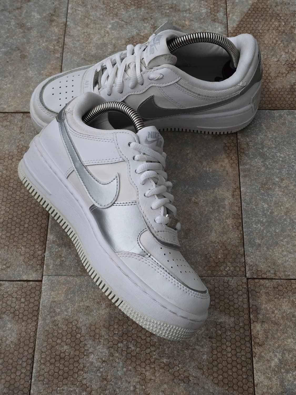 (225)나이키 에어포스 1 쉐도우 화이트 실버 상품이미지5