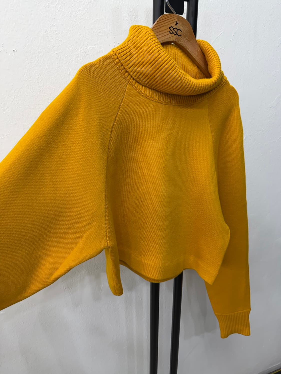 정품) ENFOLD 엔폴드 크롭 터틀넥 니트 38 상품이미지2