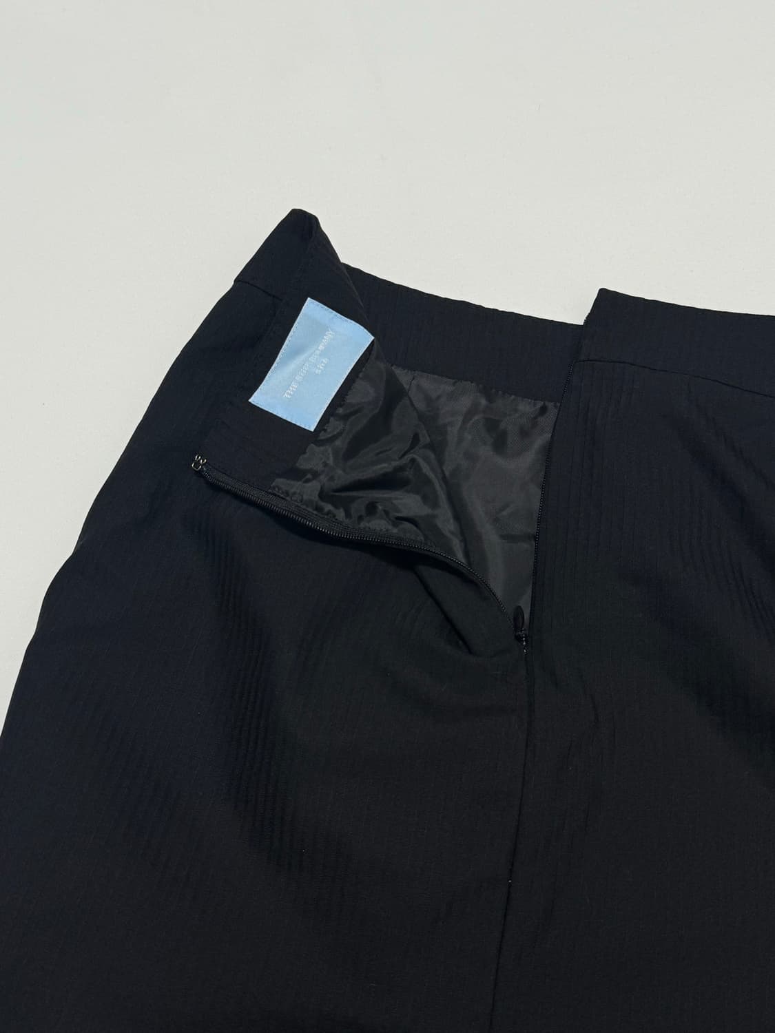 핀 스트라이프 미디 스커트 상품이미지2