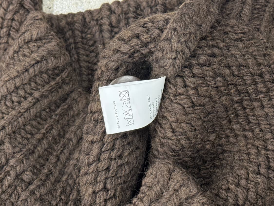 AMONENTO UNISEX 울100% 가디건 원사이즈 상품이미지5