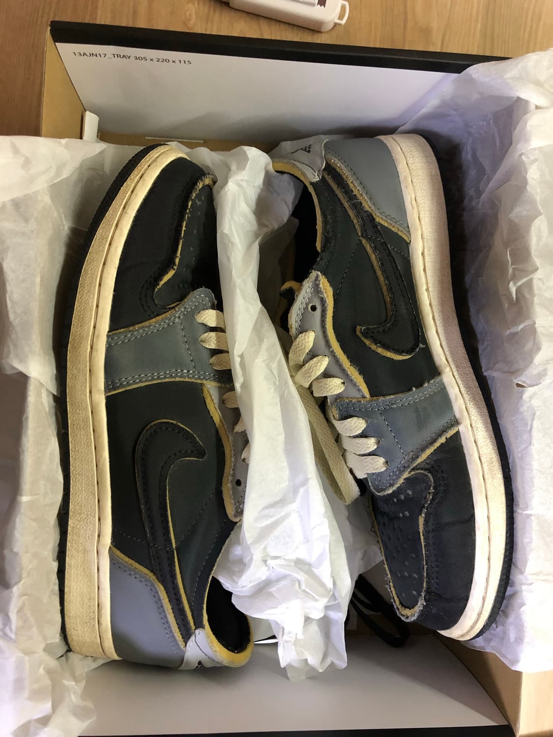 조던 1 레트로 OG EX 블랙 앤 스모크그레이 상품이미지2