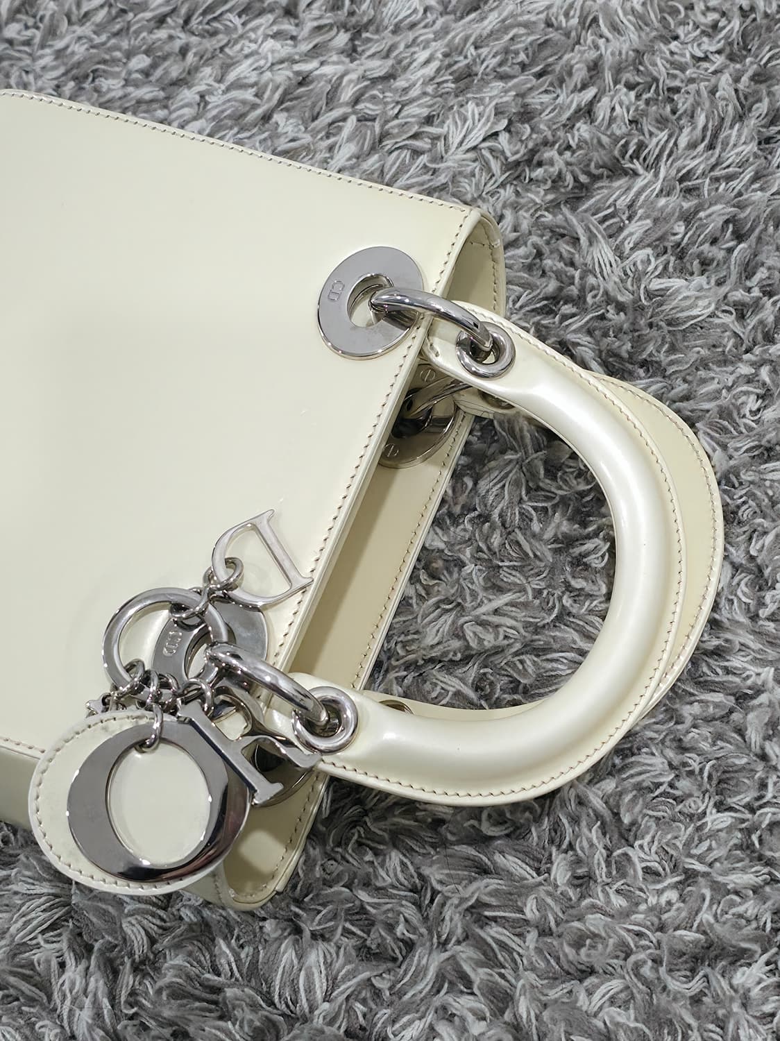 디올 레이디디올 레이디백 미니 애나멜 은장 상품이미지3