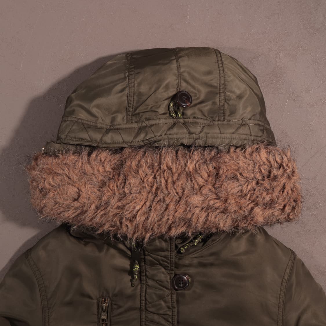 BERSHKA N-2 후드 퍼 점퍼 상품이미지2