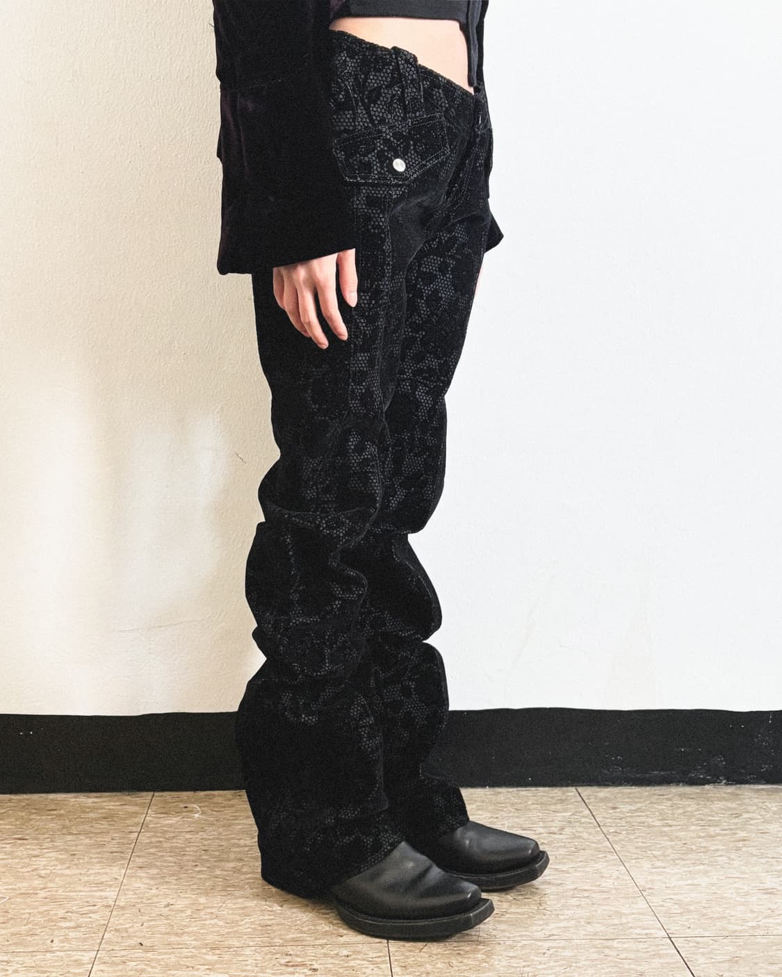 rare* 90s 베르사체 데드스탁 맥시 플레어 벨루어팬츠 상품이미지3