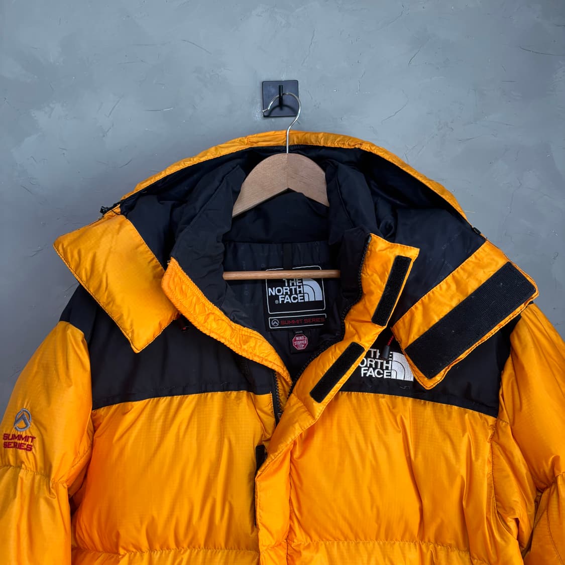 노스페이스 700 써밋 윈드스토퍼 구스다운 패딩 노랑 상품이미지2