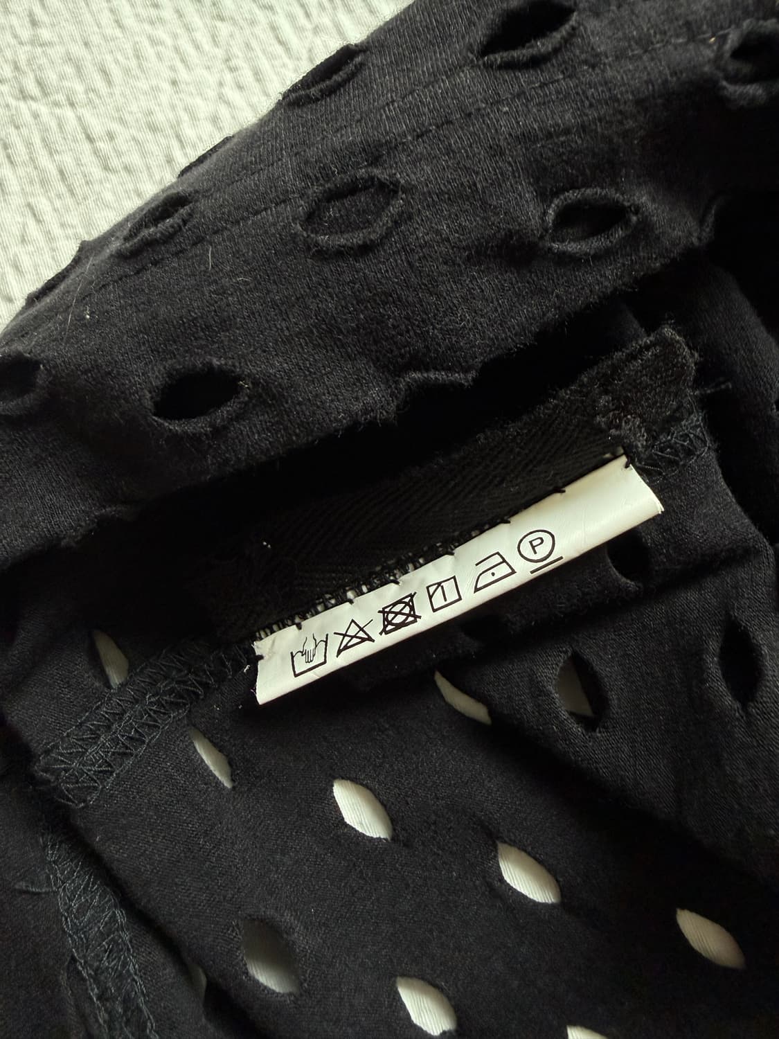 준야와타나베 펀칭 티셔츠 상품이미지5