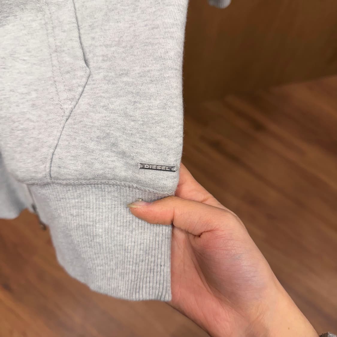 디젤 코튼 후드 집업 자켓 화이트 레더 슬리브 배색 스트링 디테일 그레이 상품이미지6