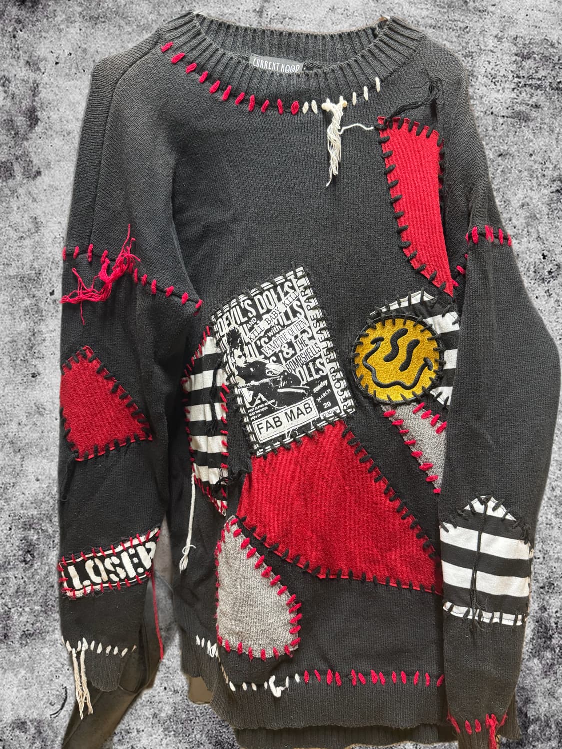 커런트무드 펑크패치 니트 상품이미지1