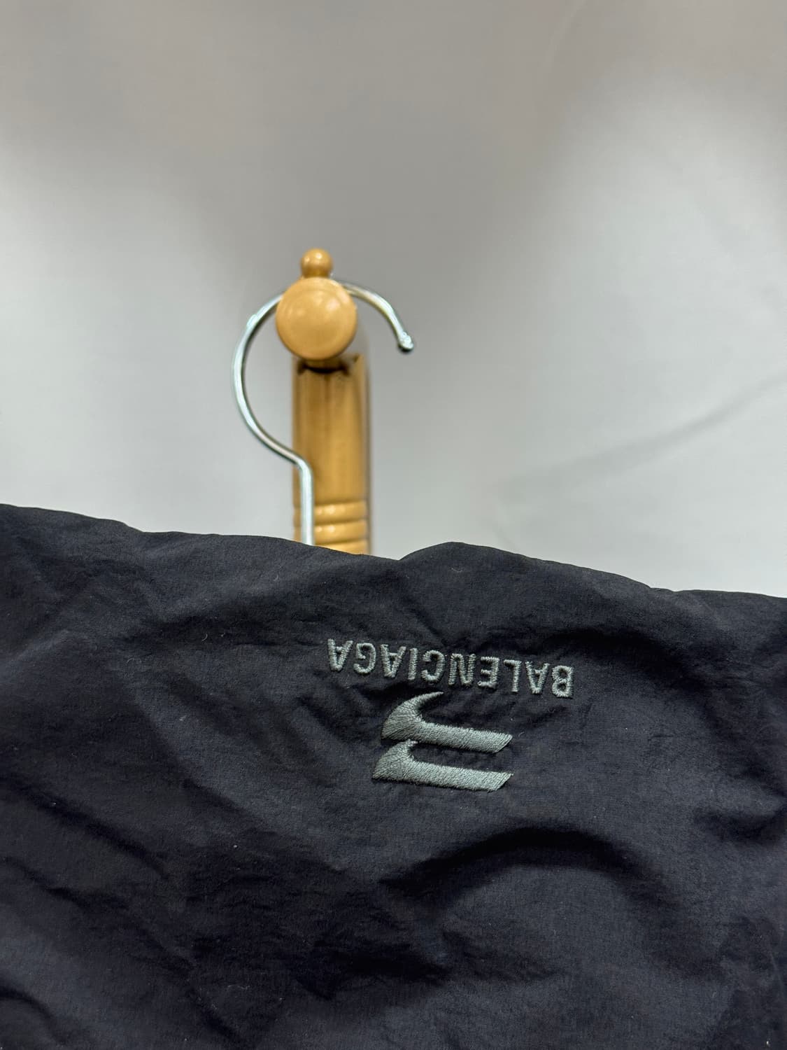 백화점판 발렌시아가 스포티 푸퍼 패딩 3사이즈  상품이미지3