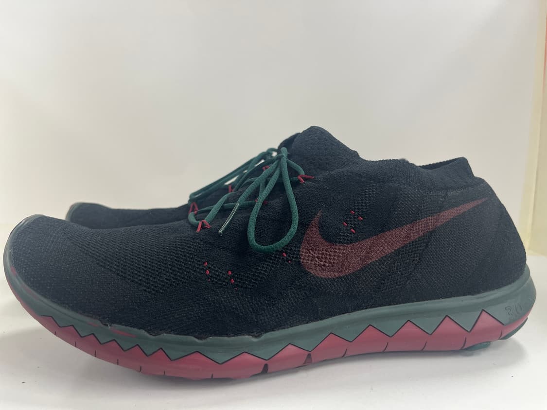 나이키 언더커버 갸쿠소 플라이니트3.0 크리스마스 280 상품이미지2