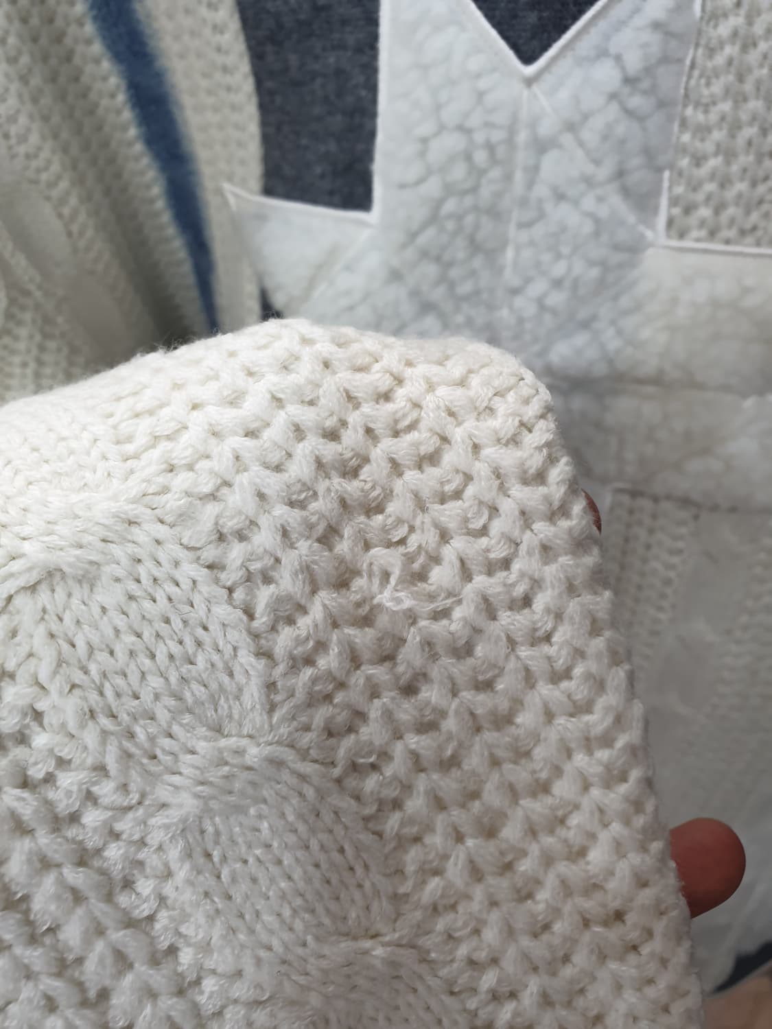 솔리드옴므 오버핏 멀티원단 니트 100사이즈 상품이미지7