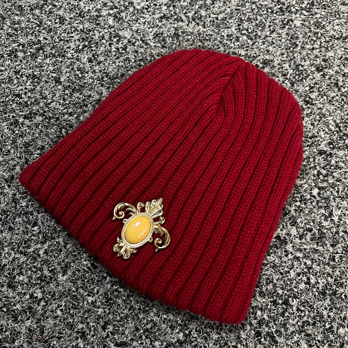 어반스웨거 브로치 니트 비니 상품이미지1