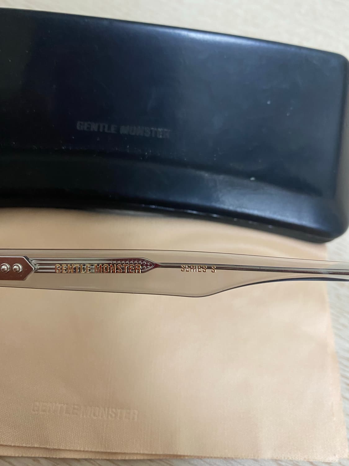 젠틀몬스터 볼타 그레이 클리어(VOLTA) 상품이미지3