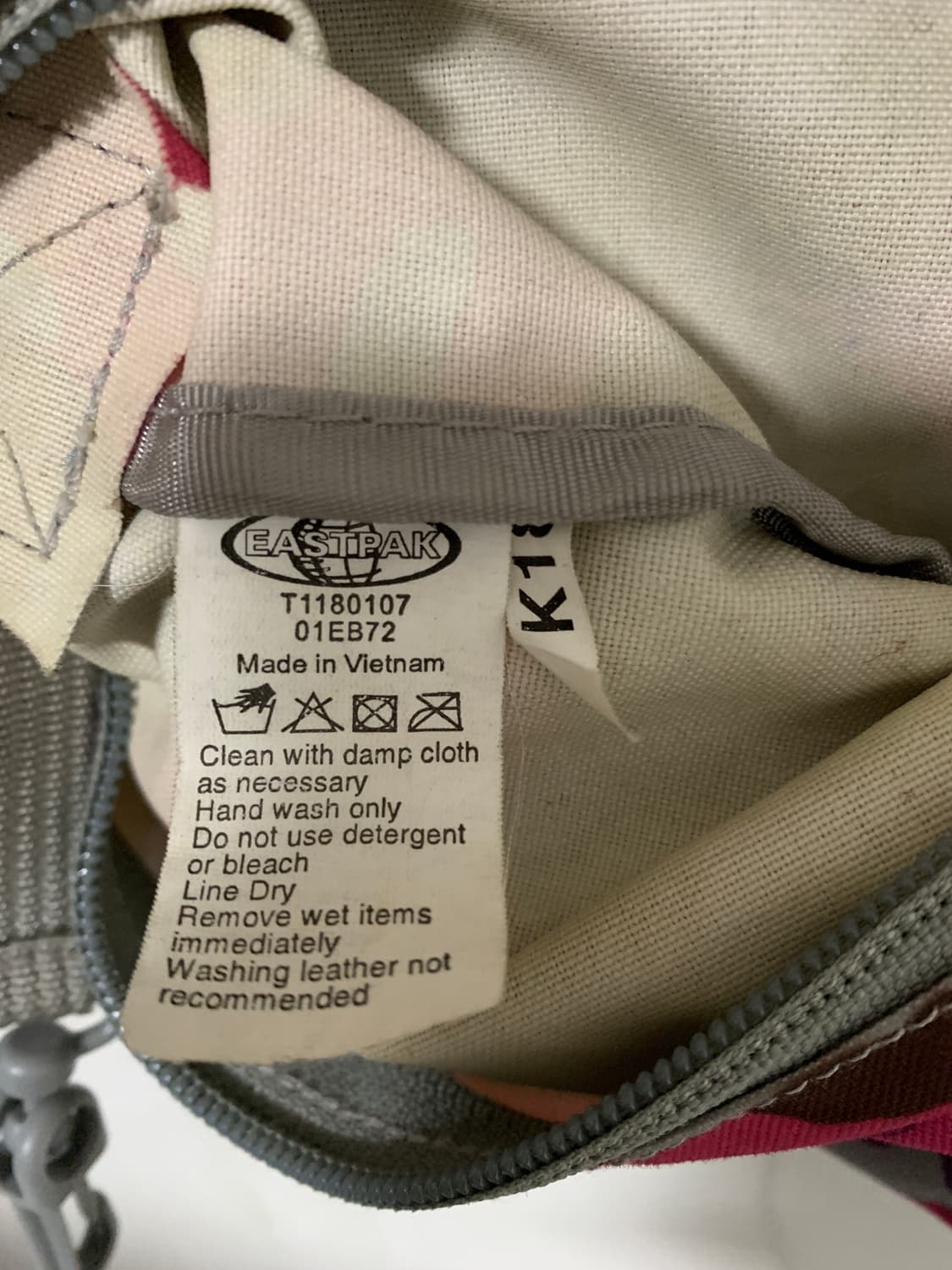 이스터팩 슬링백 핑크 카모 상품이미지8