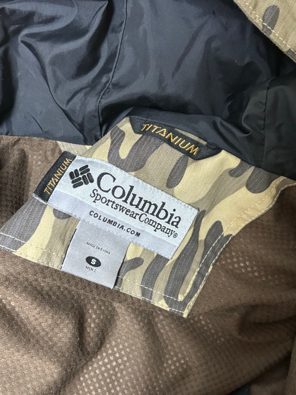 00s Columbia Titinium omni-tech 카모 자켓 상품이미지3