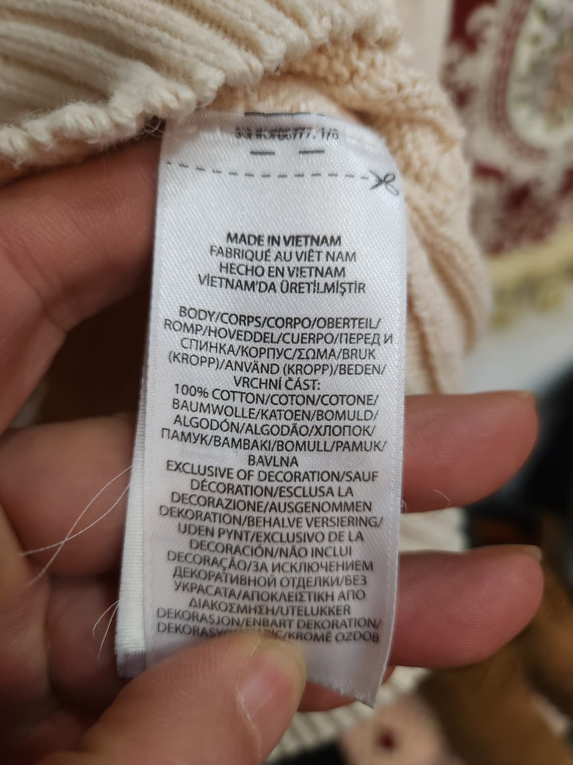 폴로 랄프로렌 연베이지 브이넥 꽈배기 코튼 니트

 상품이미지5