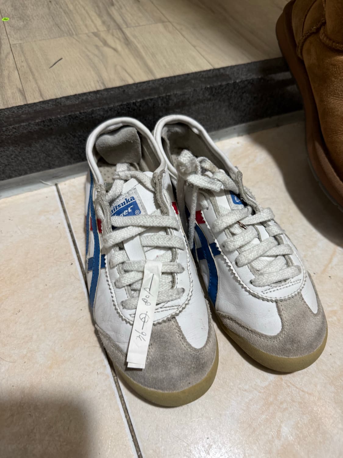 오니츠카타이거 멕시코 66 스니커즈 225 세탁완ㄹㅛ 상품이미지1