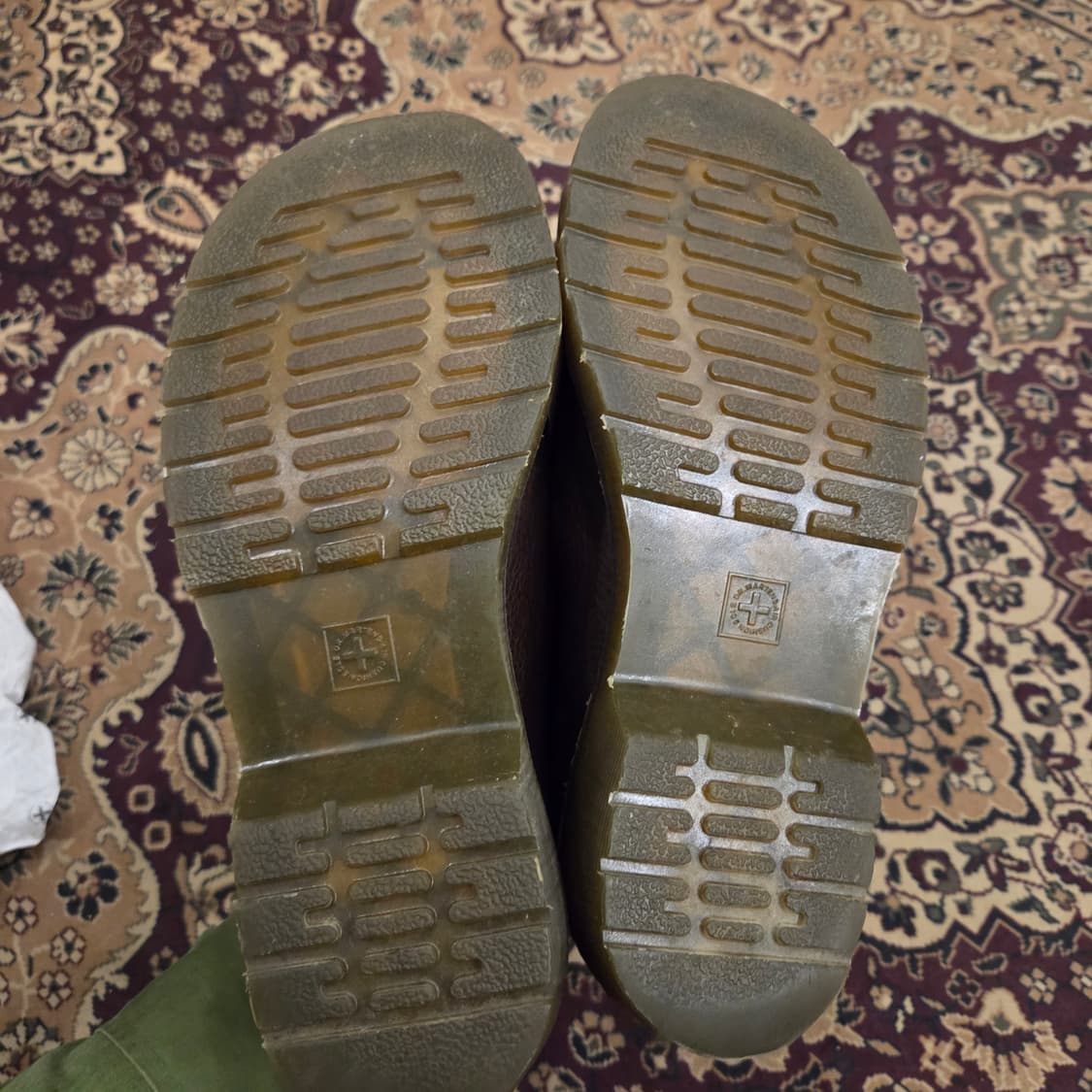 닥터마틴 크랜포드 풀박스 크레이지홀스 브라운 uk5 240-245 상품이미지4