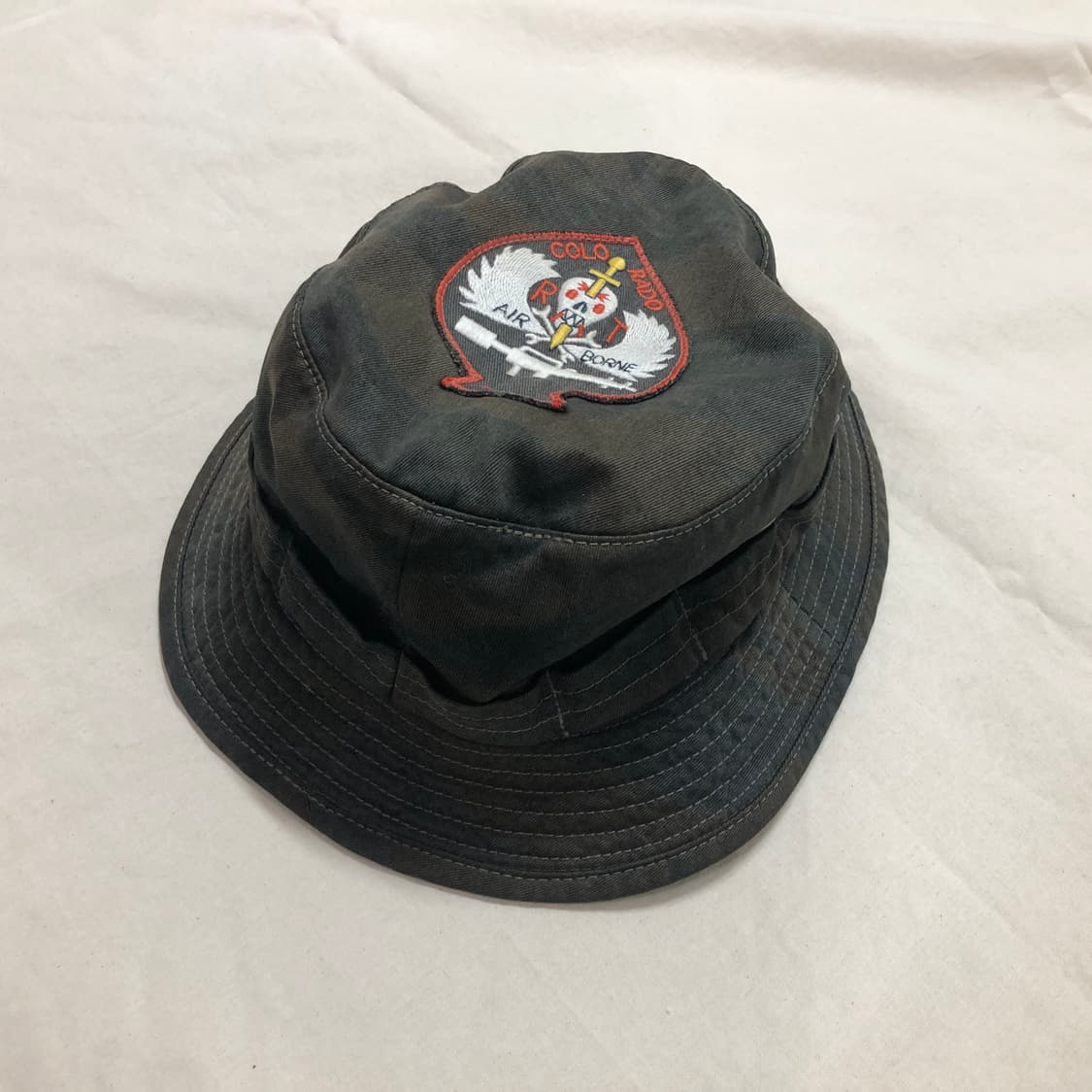 리얼맥코이 블랙 오버 다이드 타이거 부니햇 버킷 상품이미지1