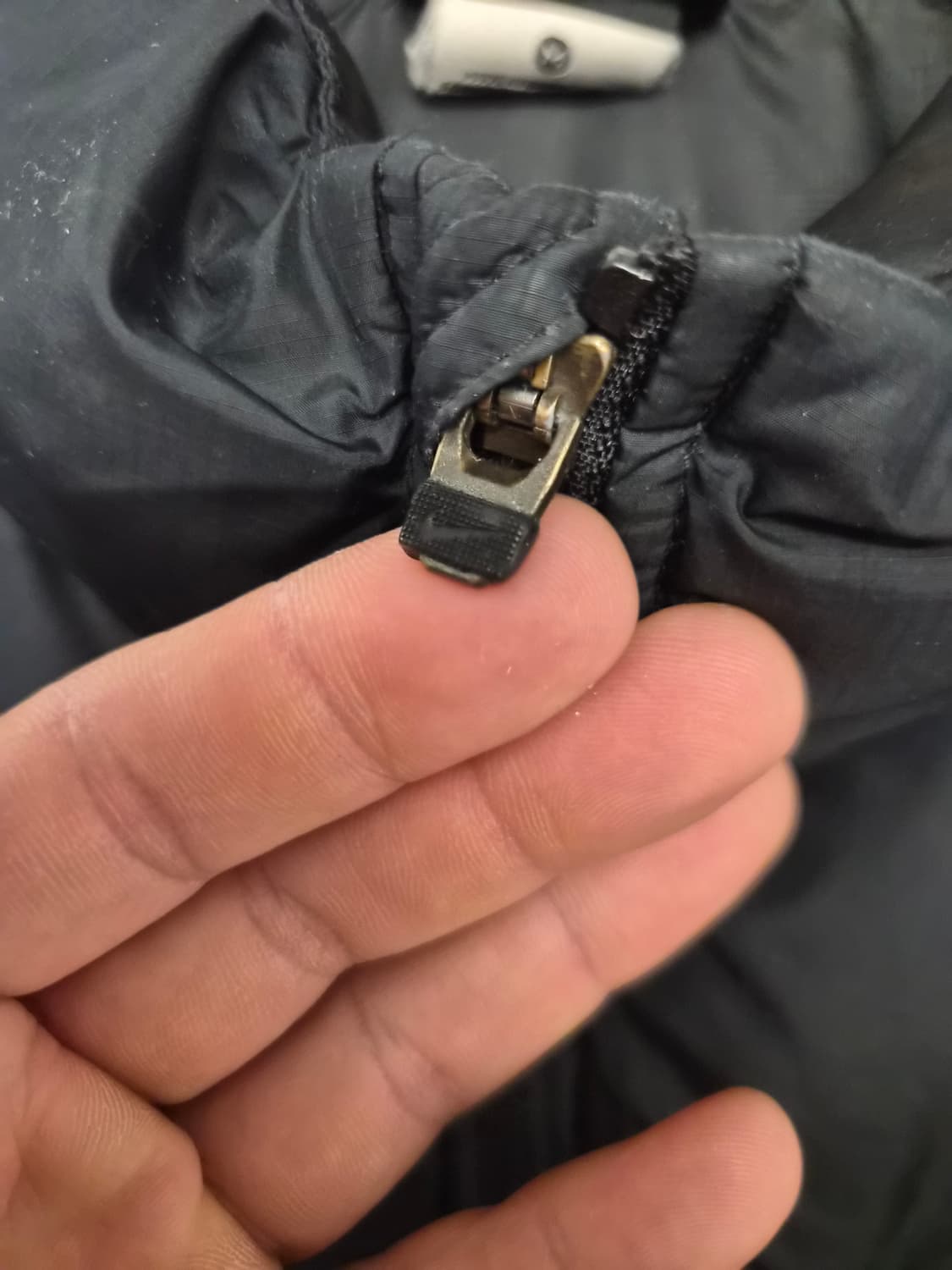 M/100) 나이키 인터밀란 덕다운 패딩 팝니다 상품이미지3