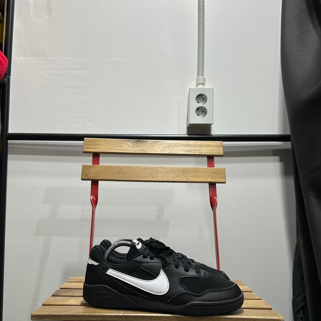 245) 나이키 운동화 여성 여자 신발 테라 만타 블랙 상품이미지1