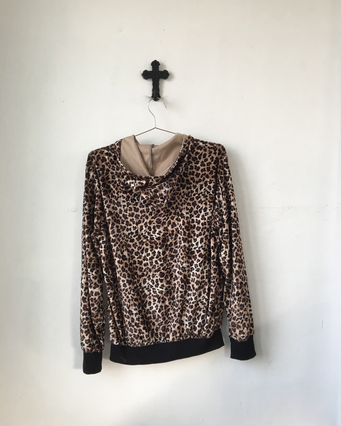 Leopard pattern fleece hood zip up 상품이미지3