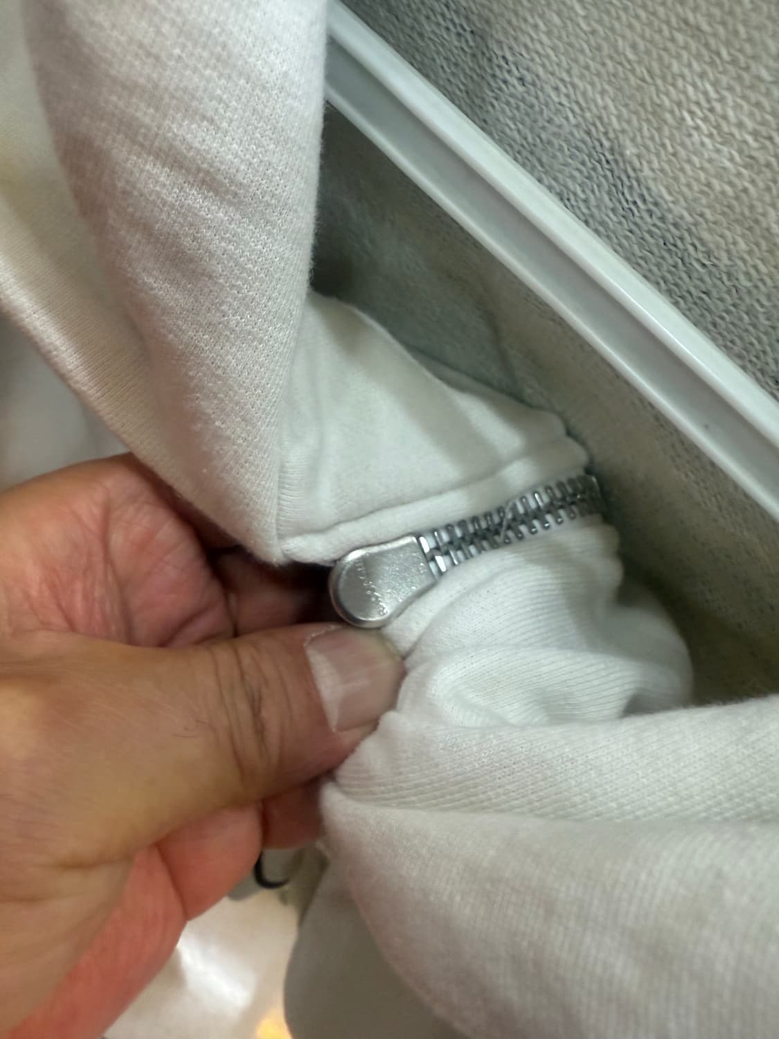 100-105 정품 오프화이트 애로우 후드집업 팝니다 상품이미지3