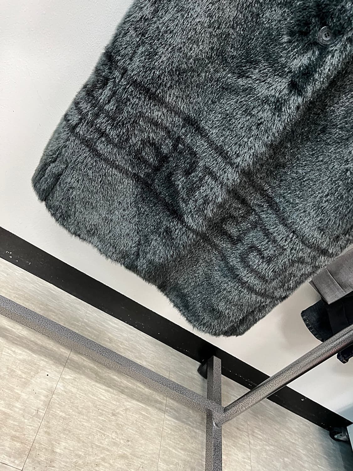 여) 베르사체 00s 퍼코트  상품이미지4