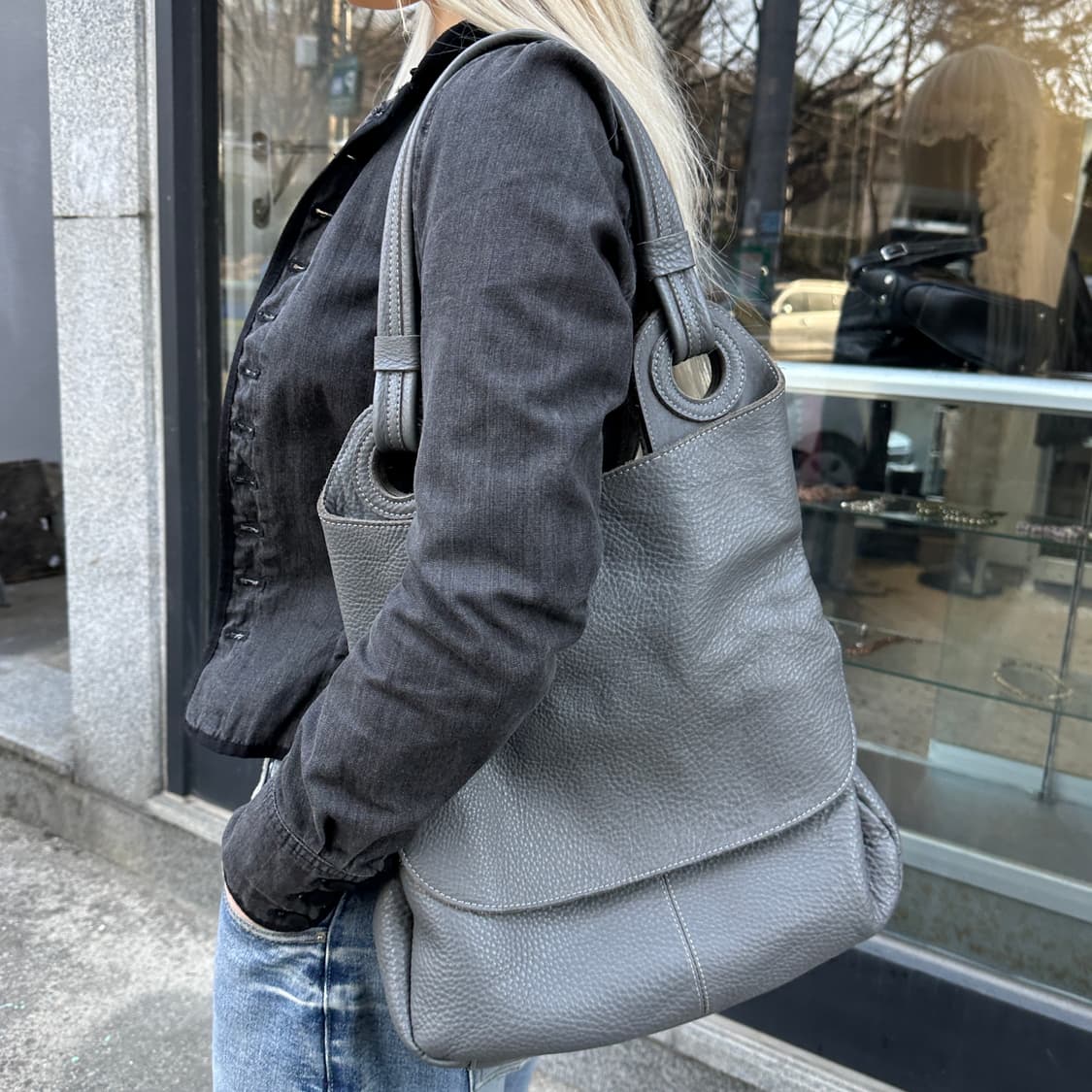 빈티지 라운드 가죽 가방 상품이미지6