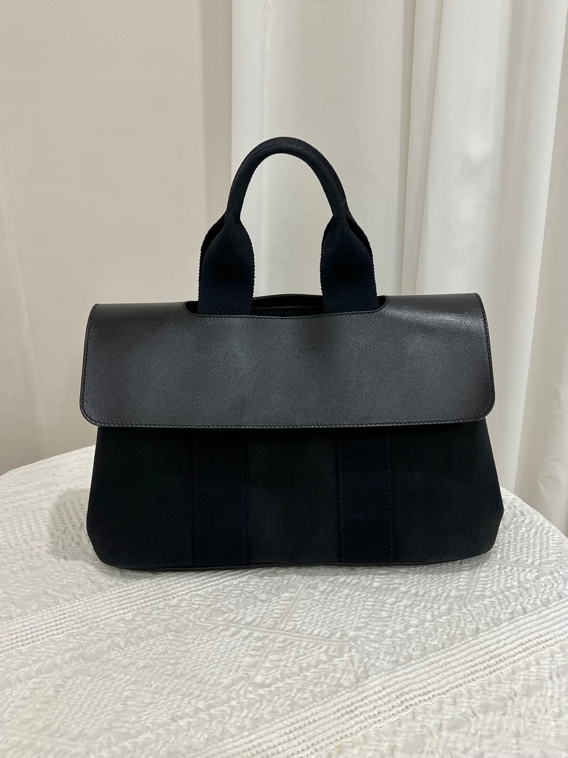 에르메스 발파라이소 블랙 PM 토트백 ( 파우치 포함 ) 상품이미지1