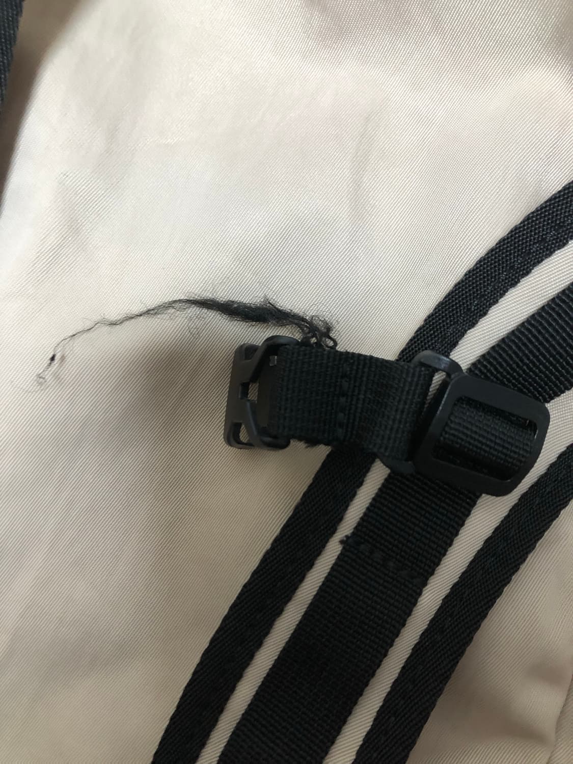 미스치프 롬버스 백팩 베이지 상품이미지4