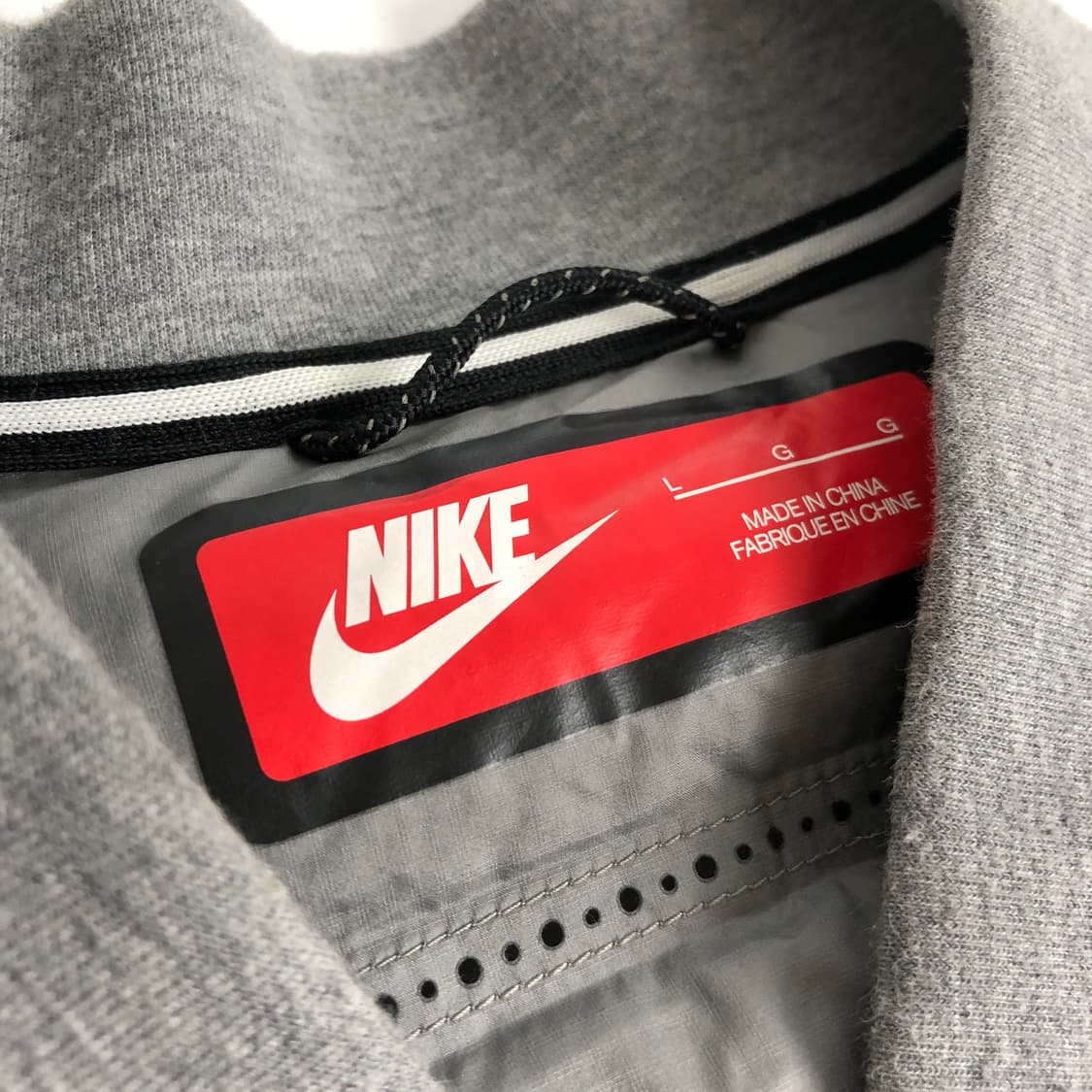 나이키 테크팩 에어로로프트 모토 점퍼 우먼L 상품이미지2