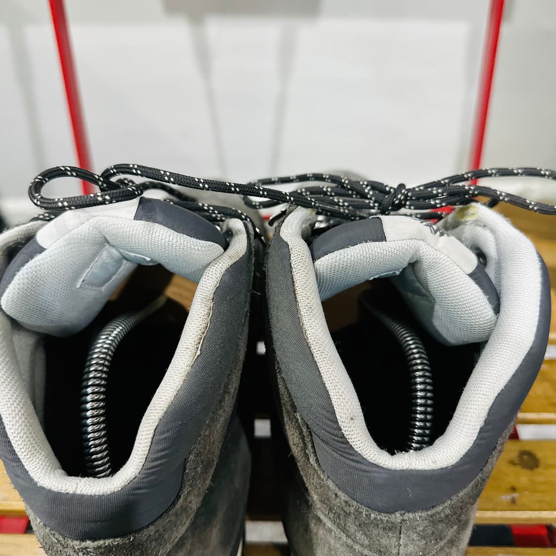 275) 팀버랜드 트레킹화 남성 남자 등산화 그레이 스웨이드 상품이미지5