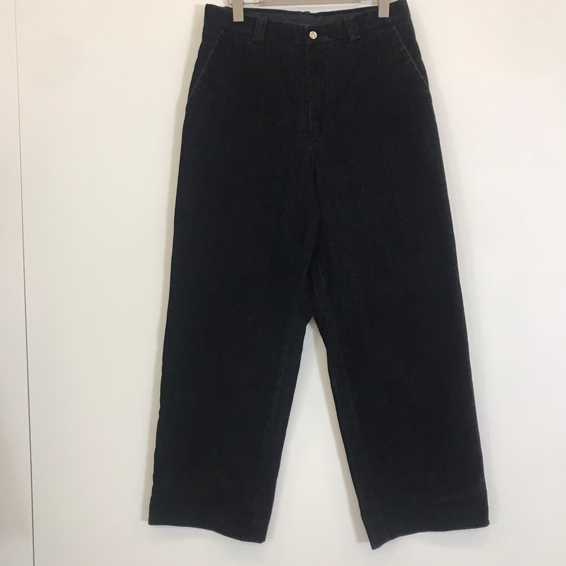 해칭룸 25fw 트라우저 벨벳 데님 블랙 [M사이즈] 상품이미지1