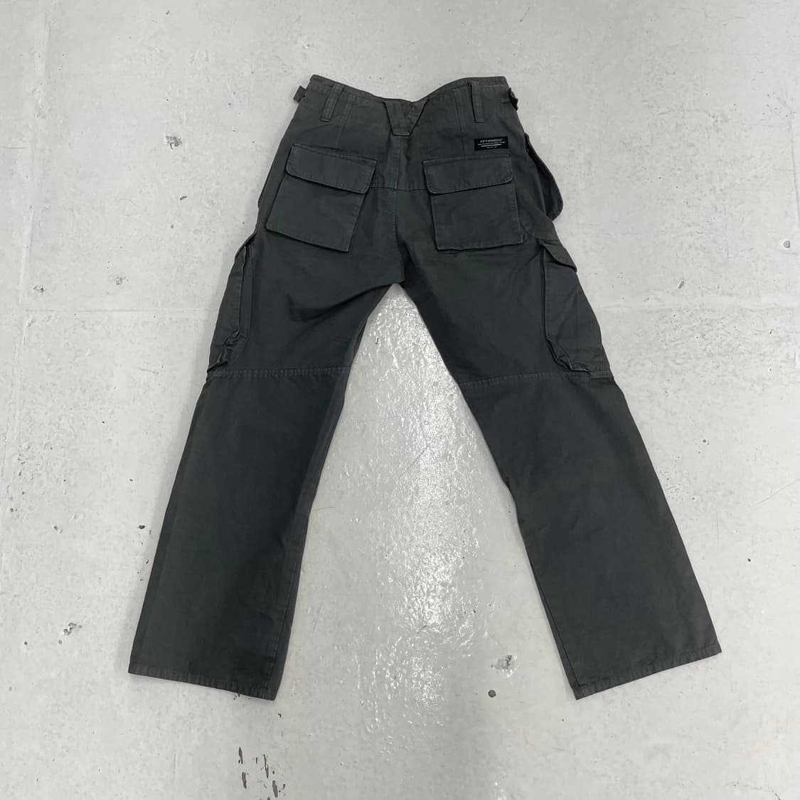 Diesel 카고 니 선페이드 팬츠 상품이미지4