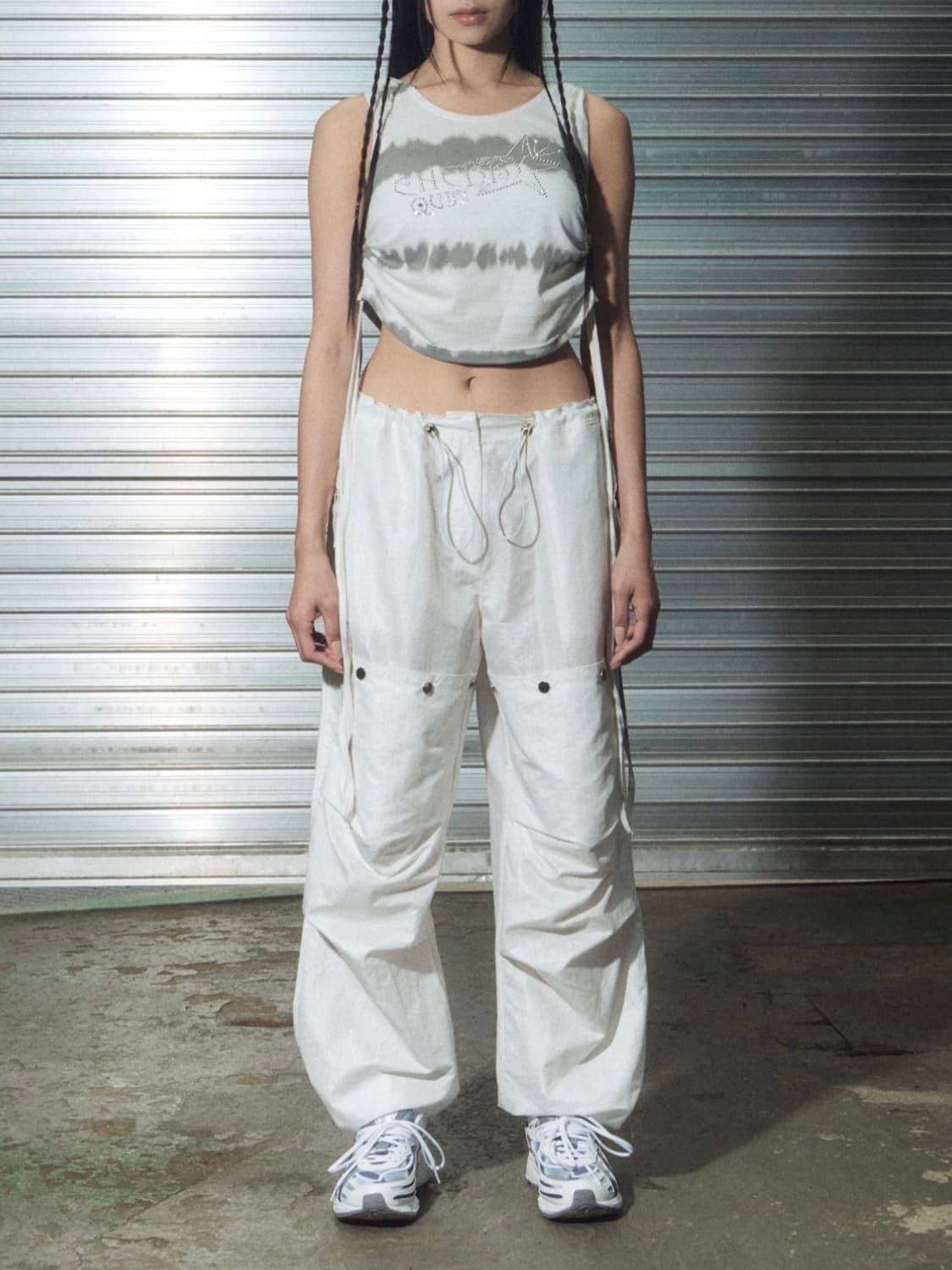 체리퀴리 조거팬츠 glossy snap jogger pt - white 상품이미지1
