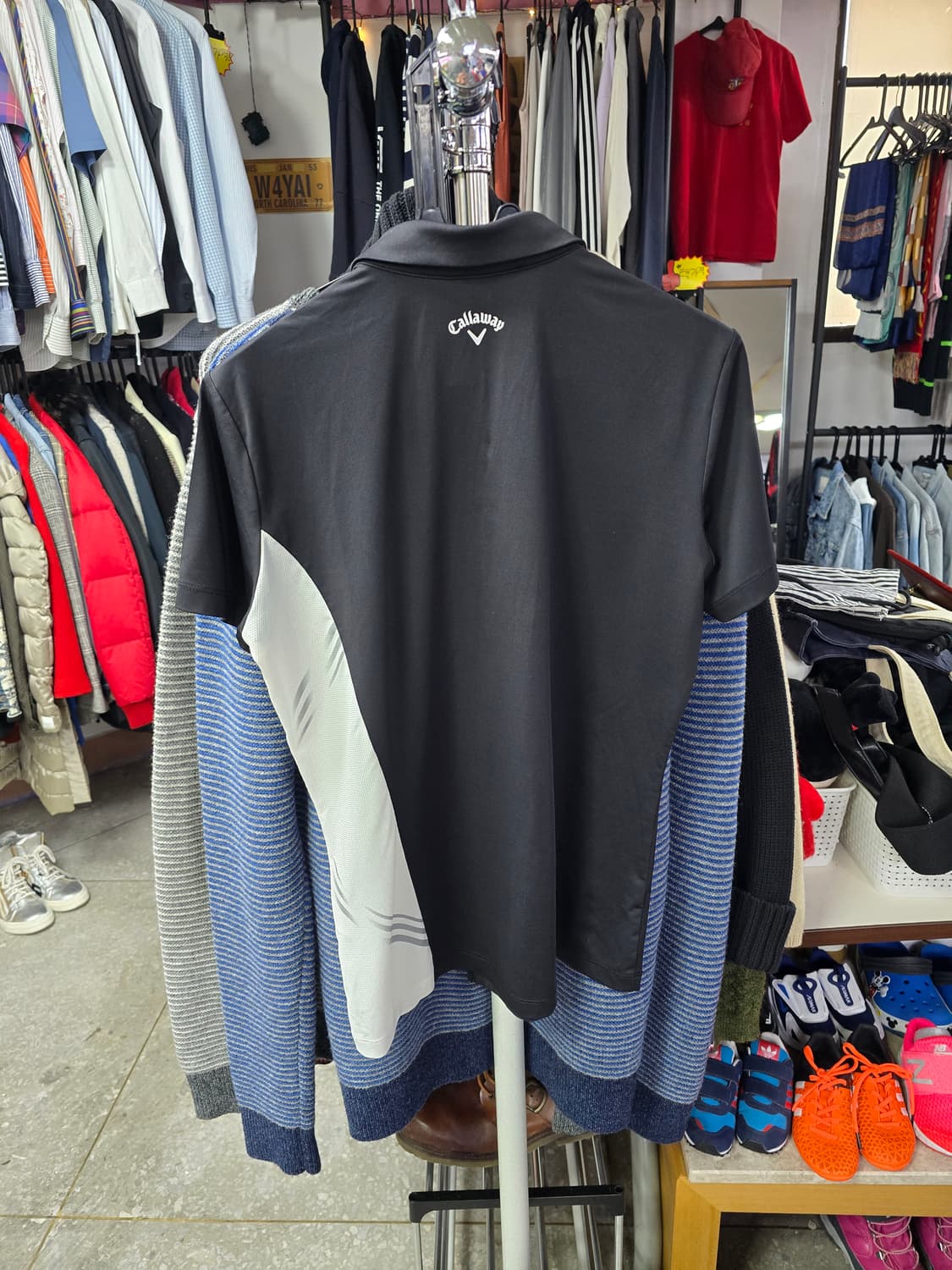 캘러웨이 블랙 배색 반팔 카라 티셔츠 (1373) 상품이미지2