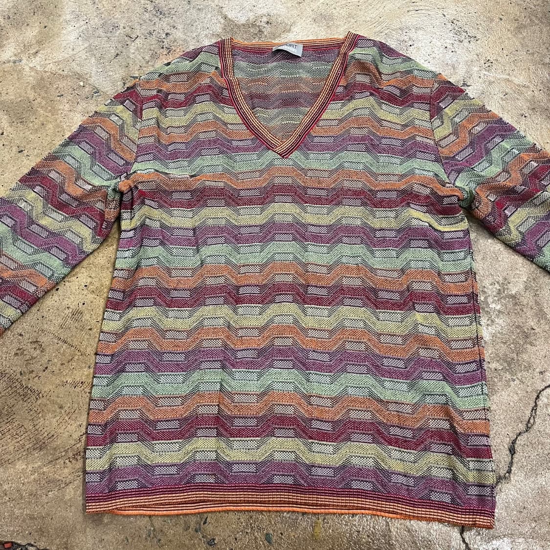 [정품] 미쏘니 브이넥 케이블 니트 긴팔티 b17 상품이미지3